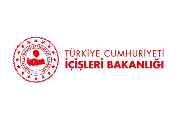 İçişleri Bakanlığı: Yaralanan baba ve evladımıza acil şifalar diliyoruz
